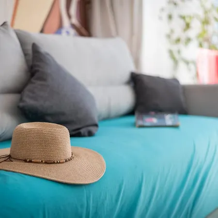 Sea Views One Bedroom Paradero Near The *