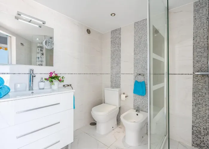 Sea Views One Bedroom Paradero Near The Apartman